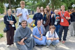 П’ятидесятниця: між сиренами і молитвою